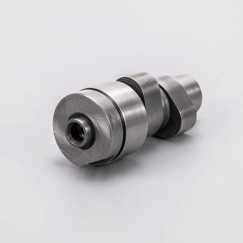 เหล็กโกงคาร์บูรีไซด์ Camshaft สําหรับเครื่องจักรยานยนต์
